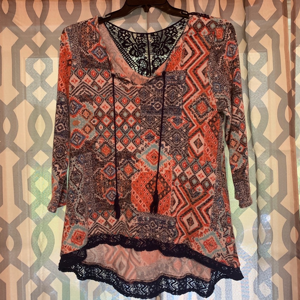 Quarter sleeve shirt